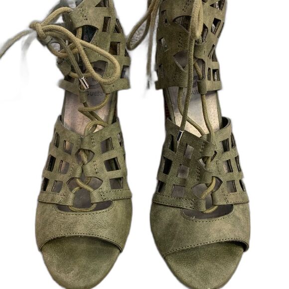 G by Guess Green Peep-Toe Booties Cut-Out Lace Up Women's Size 8 - Picture 3 of 9